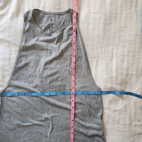 Adidas Womens Workout Tank in Gray size Small - Picture 4 of 4